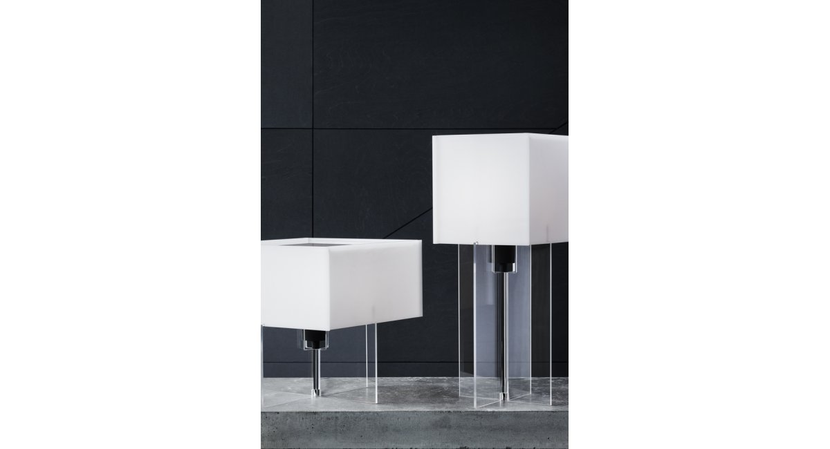 FritzHansen-Cross-PlexSobremesa-Bodil Kjær1961-MINIMShowroom