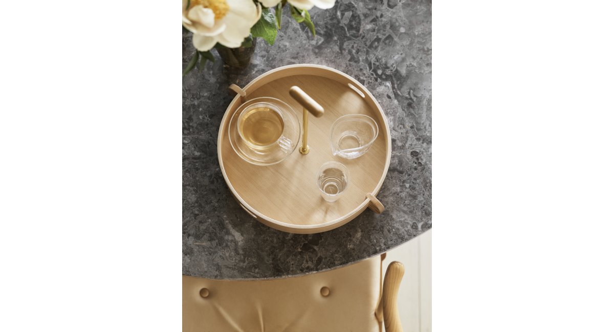 FritzHansen-JHTray-JaimeHayon2017-MINIMShowroom