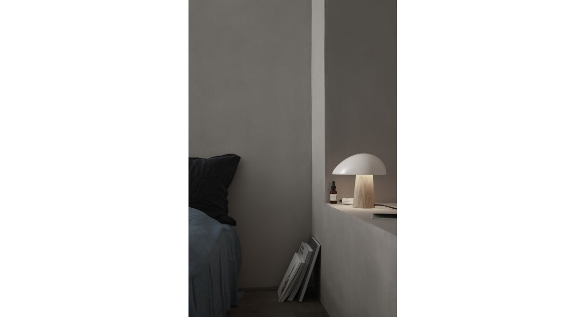 FritzHansen-NightOwlSobremesa-NicholaiWiig-Hansen2015-MINIMShowroom