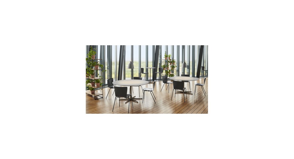 FritzHansen-Super-CircularMesa-Piet HeinBruno Mathsson and Arne Jacobsen1968-MinimShowroom