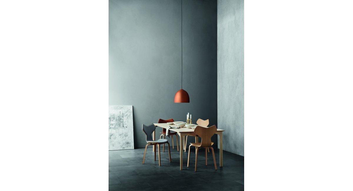 FritzHansen-SuspenceSuspension-GamFratesi2013-MINIMShowroom