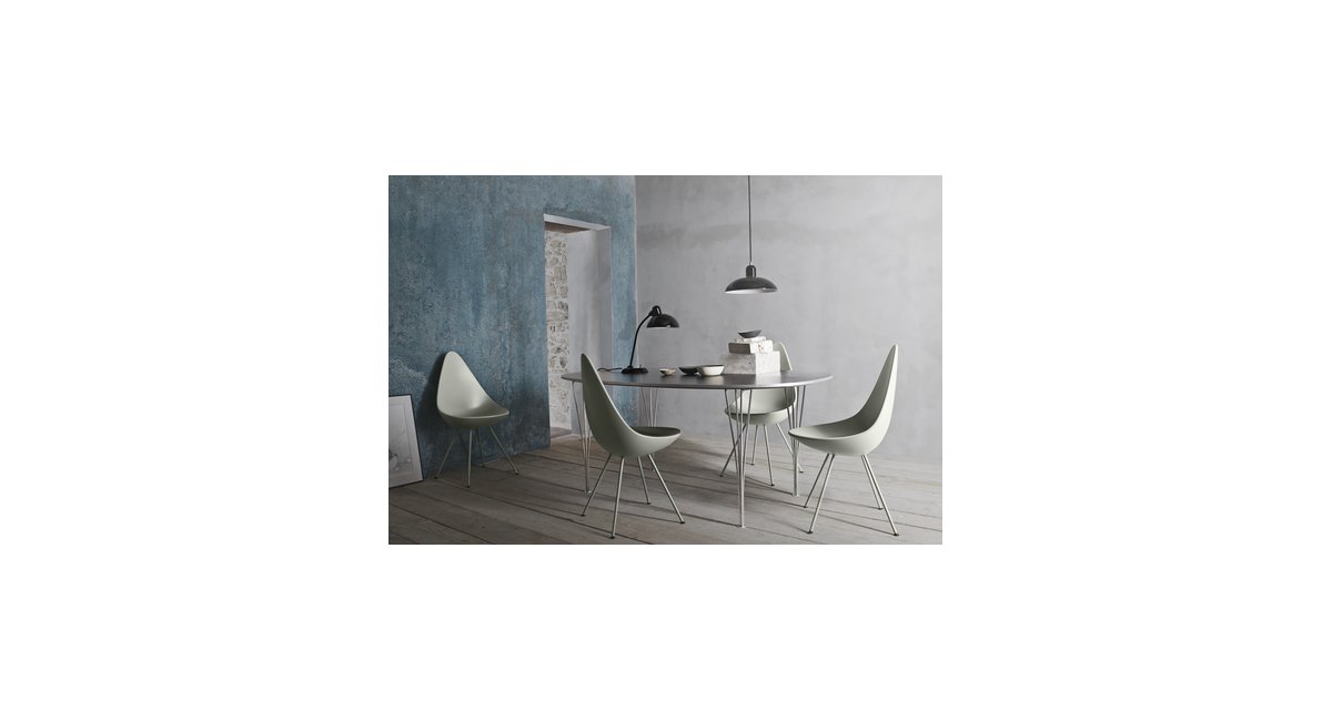 FritzHansen-Table Super-Elliptical-Piet Hein &amp; Bruno Mathsson 1968-MINIMShowroom
