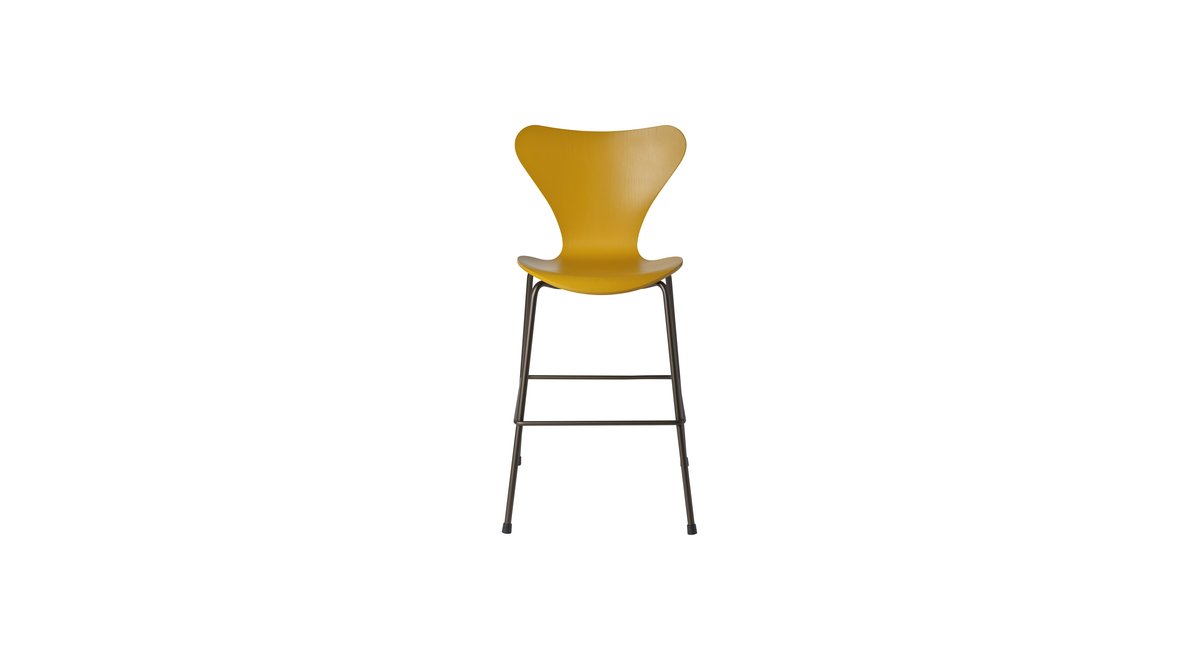 FritzHansen_Serie7Junior_Jacobsen_MinimShowroom