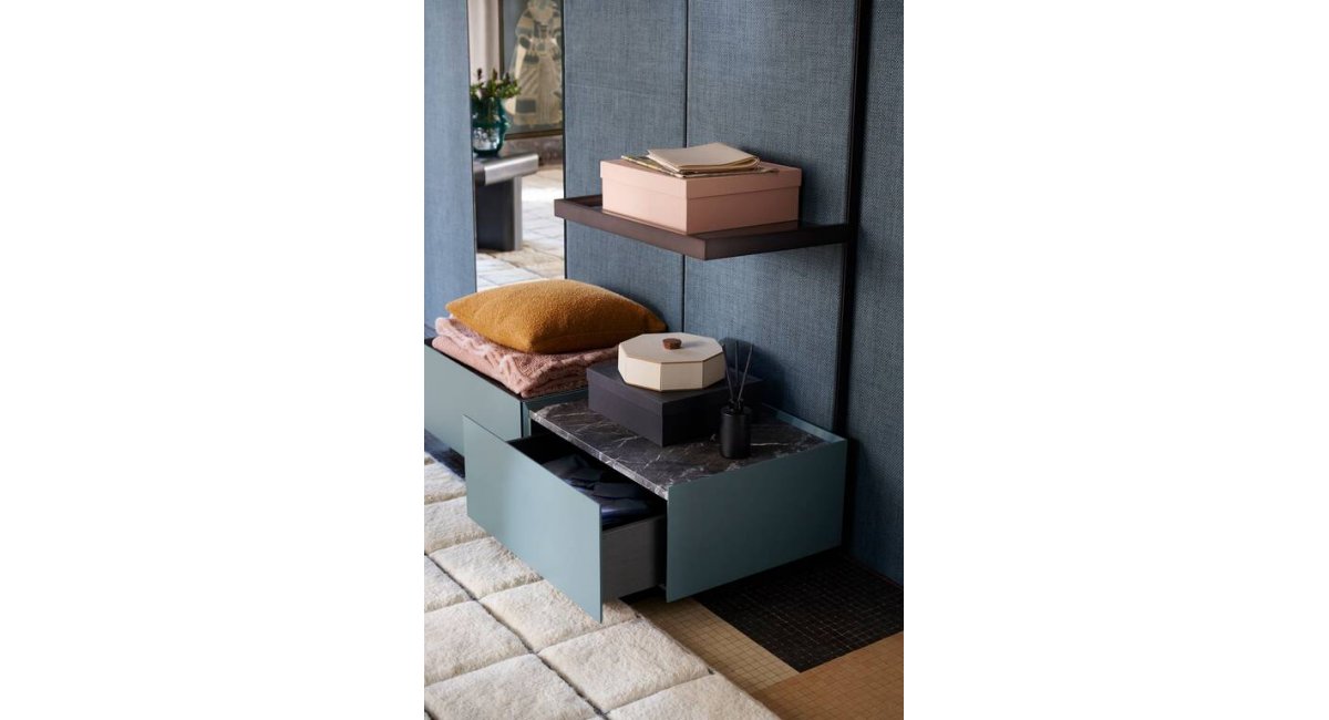 GHOST WALL_Cassina_Minim Barcelona Madrid