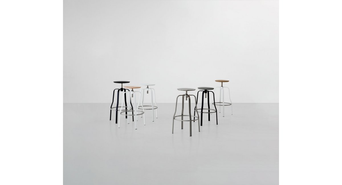 GIRO _ taburetes altos _ La Palma _ MINIM _ familia