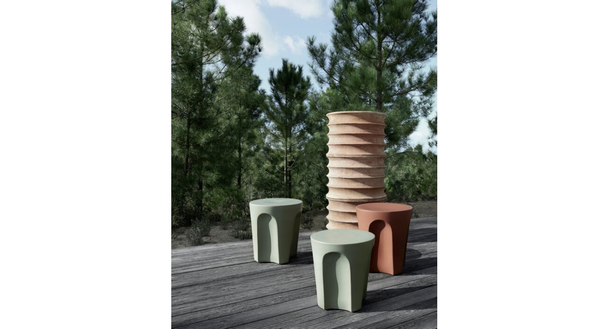 outdoor_small-table_Colosseo_b&amp;b_minim showroom
