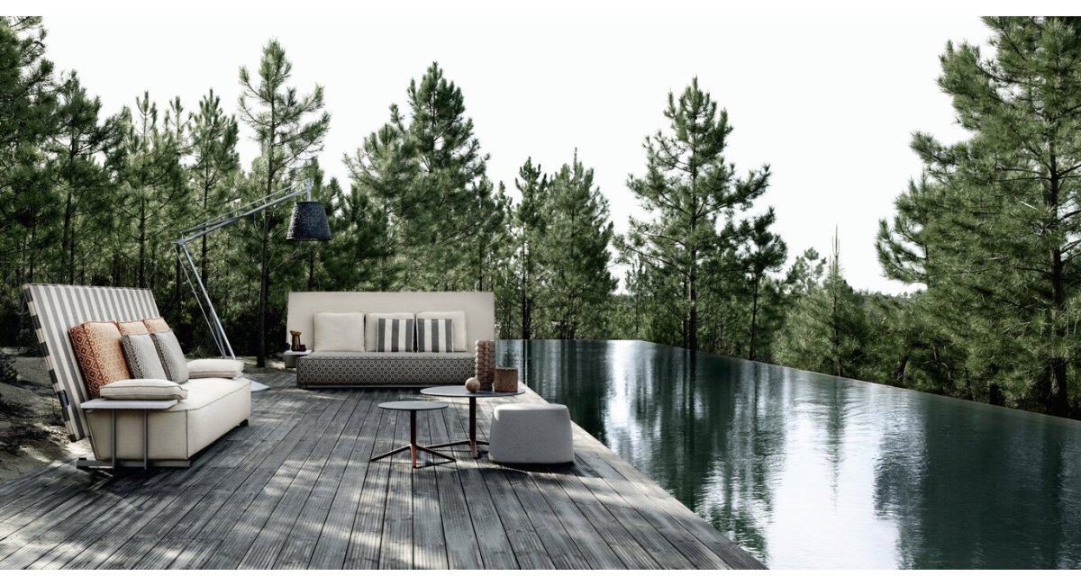 outdoor_sofa_Oh-It-Rains-b&amp;b-minim showroom