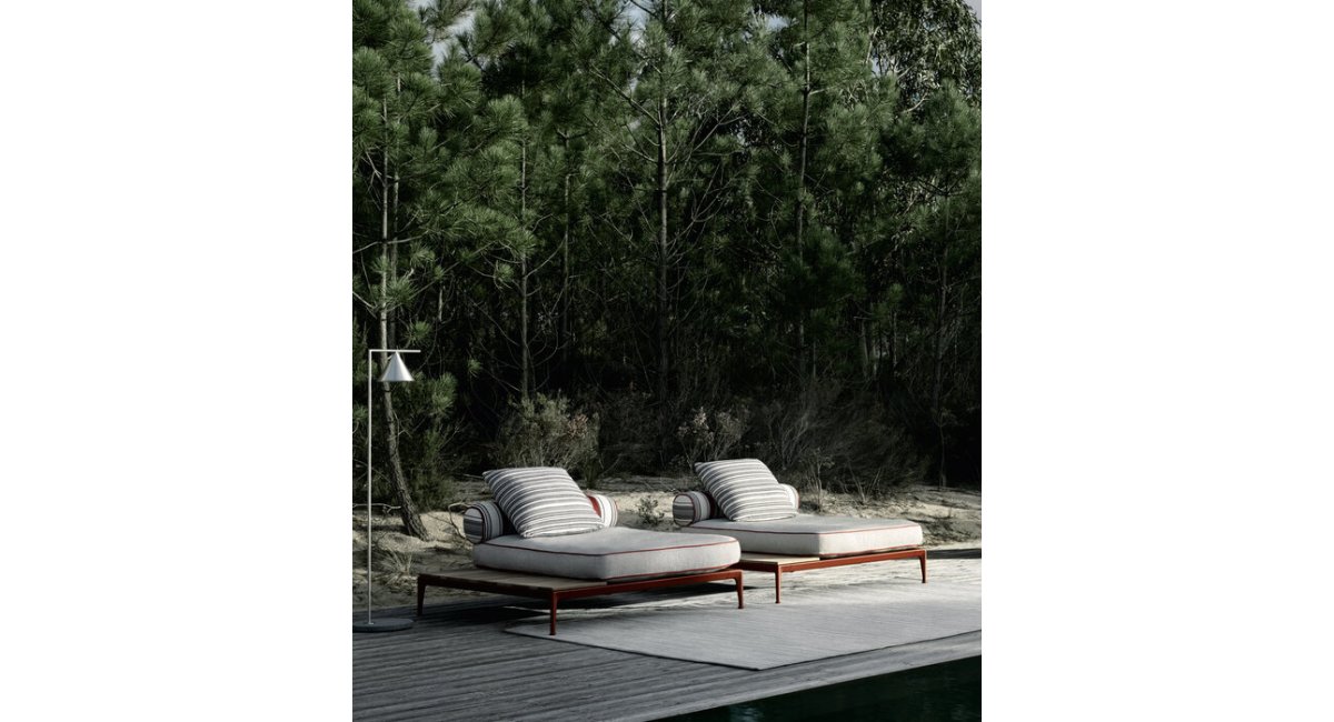 outdoor_sofa_Ribes_minim showroom_b&amp;b