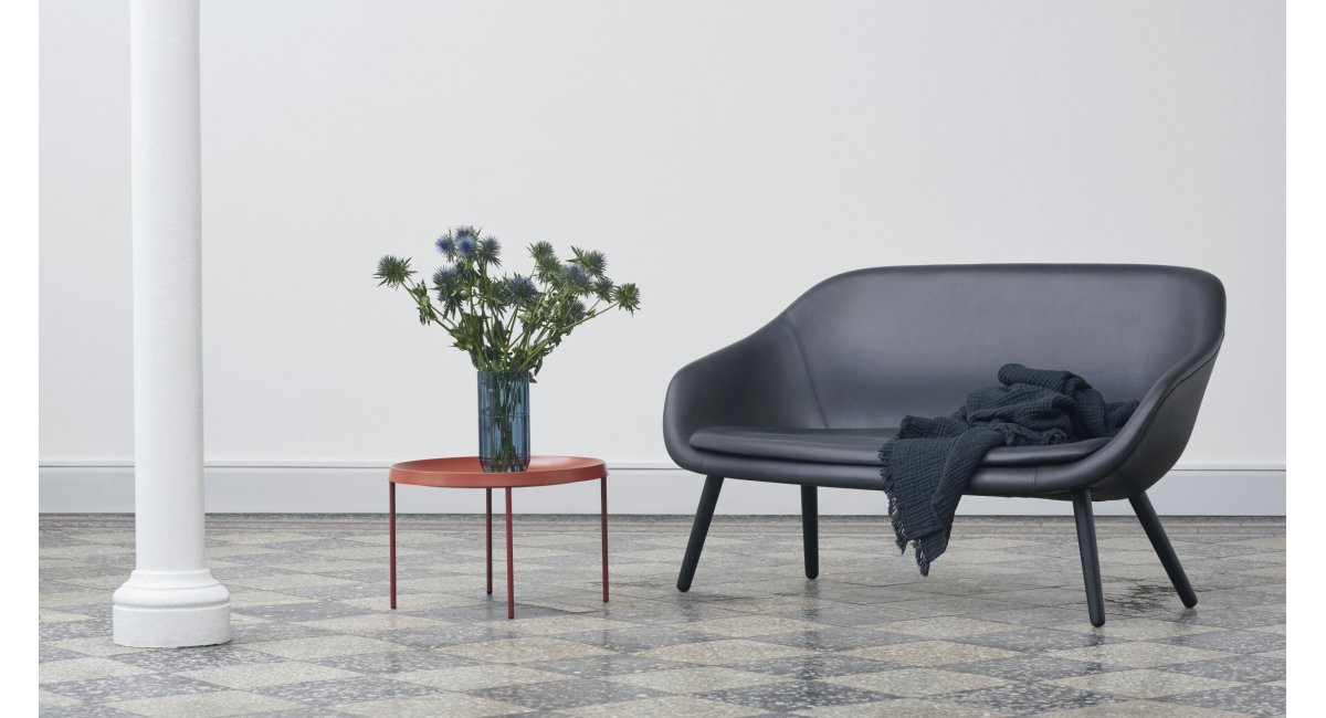 HAY_AAL Sofa base_base negra_black leather_Piel en negro_MINIM Showroom_Madrid_Barcelona_lifestyle