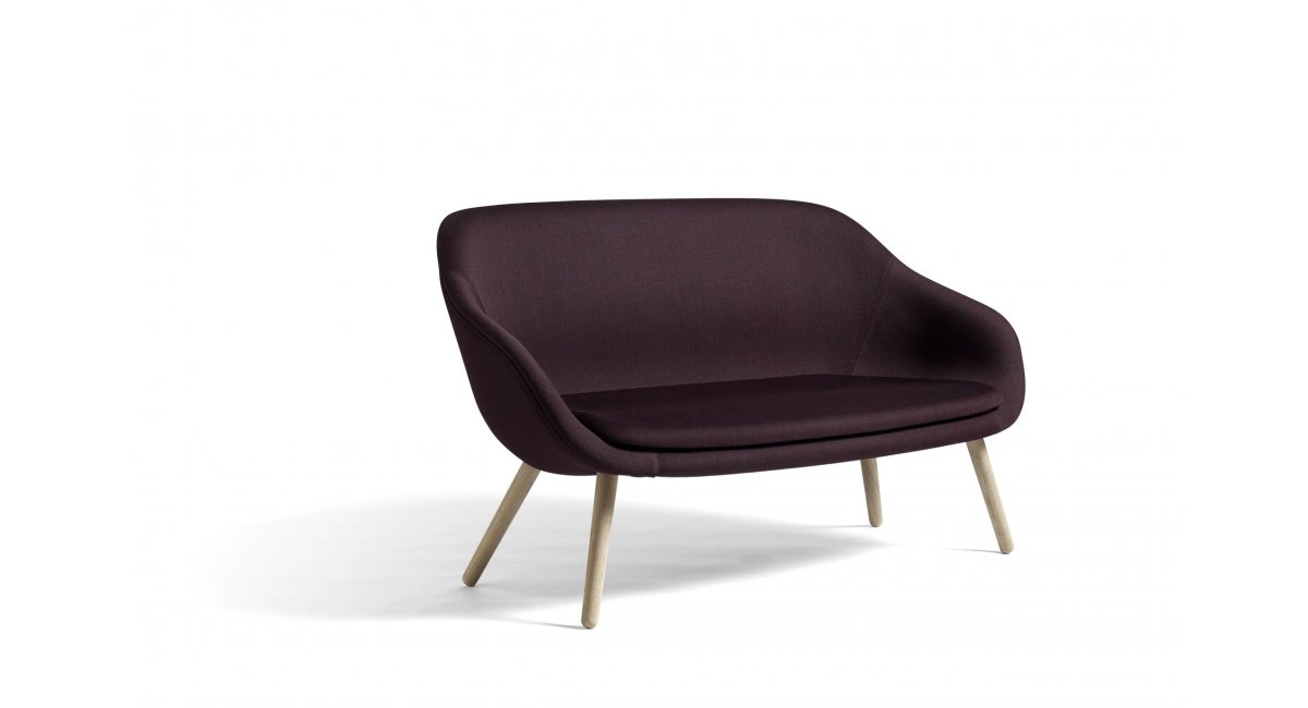 HAY_AAL Sofá_Base oak soaped_Base roble enjabonado_MINIM Showroom_Madrid_Barcelona