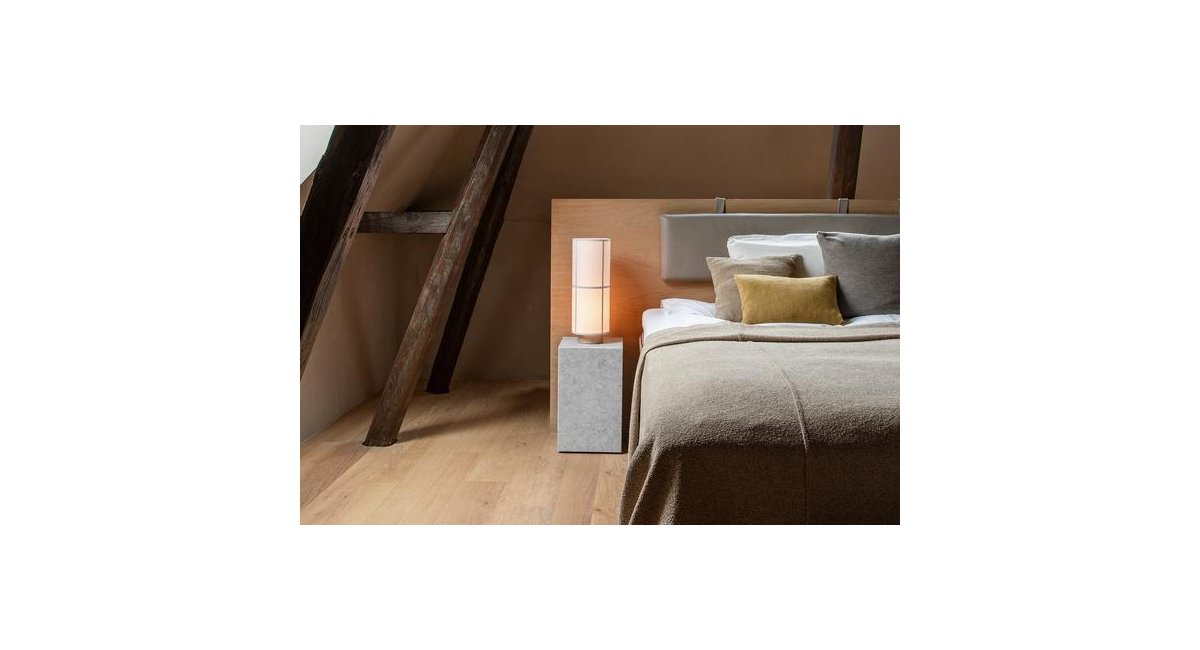 Hashira Table Lamp _ Lámpara de sobremesa - MENU - MINIM - lifestyle dormitorio