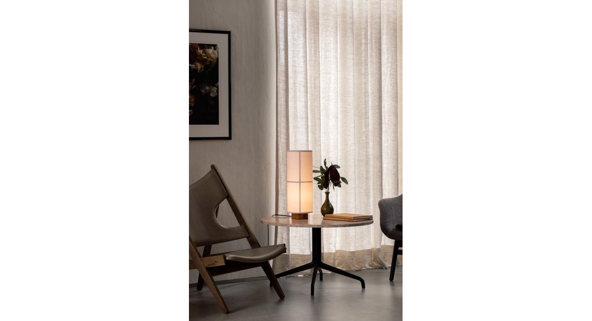 Hashira Table Lamp _ Lámpara de sobremesa - MENU - MINIM - lifestyle