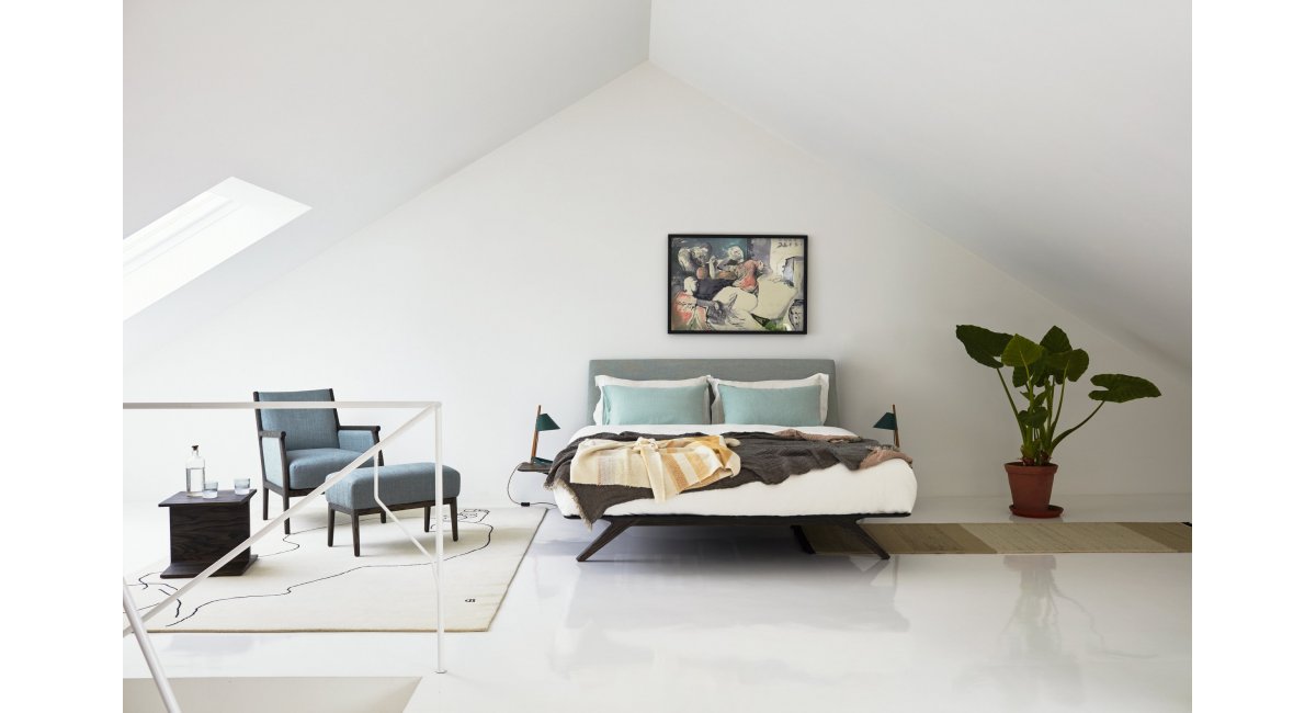 De La Espada, Hepburn Bed