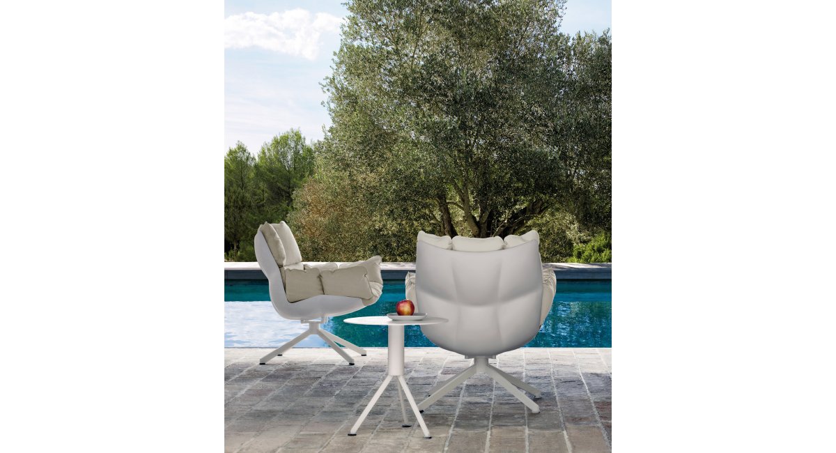 B&amp;B Italia, Husk outdoor
