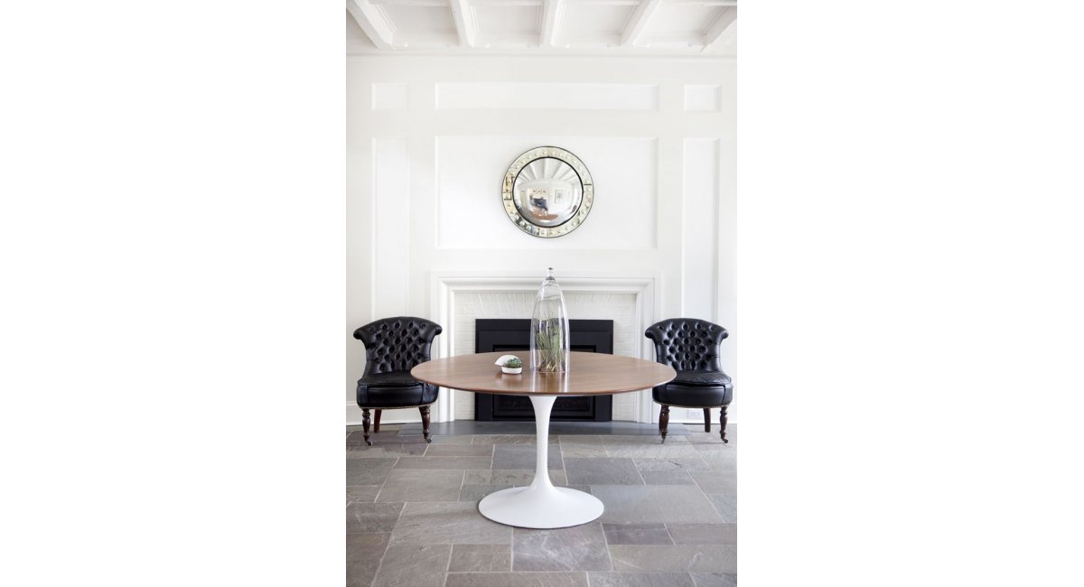 Knoll, Saarinen Table