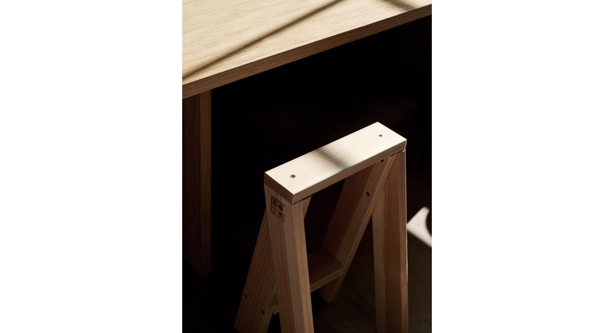 Ishinomaki - Stool - taburete de madera - MENU - MINIM - lifestyle