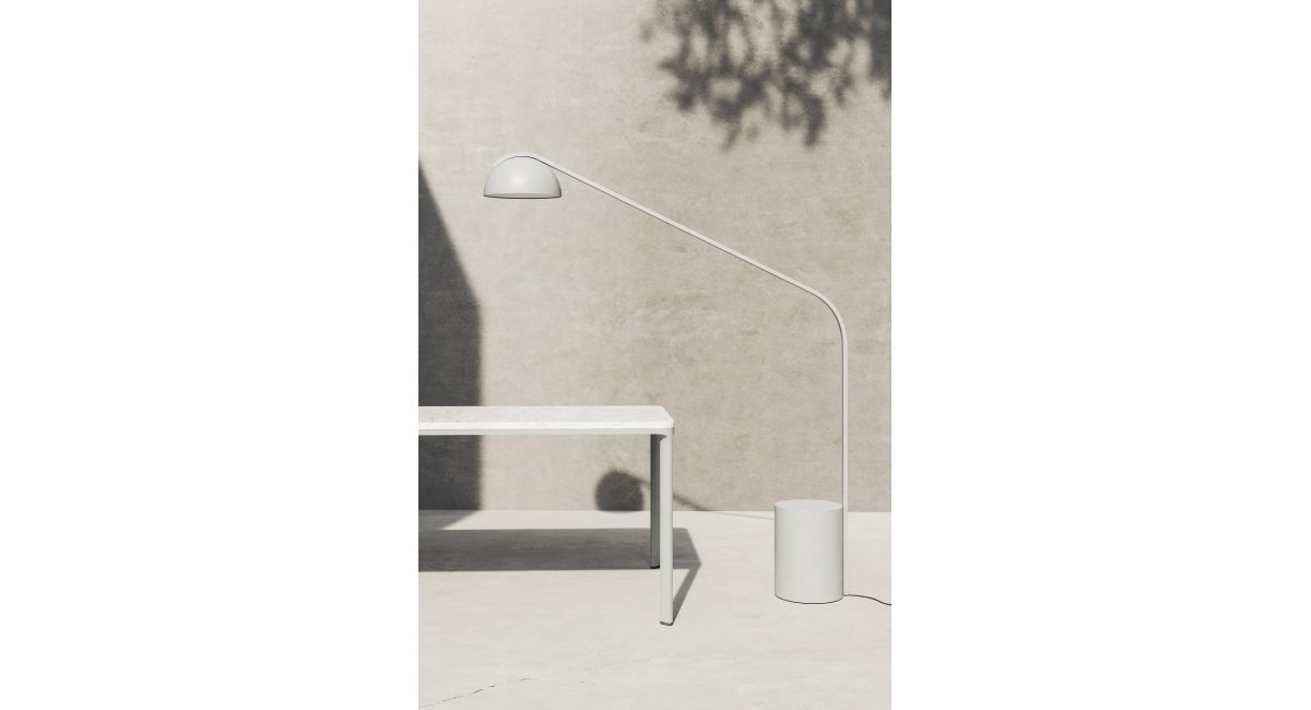 KETTAL _ Half Dome_ Lámpara de pie_varios modelos_MINIM_lifestyle exterior