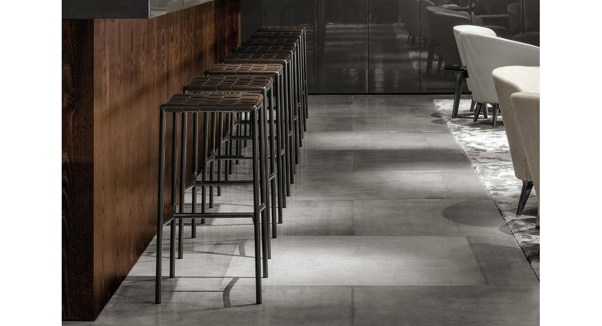 KlasenStool_Minotti_MINIM Barcelona