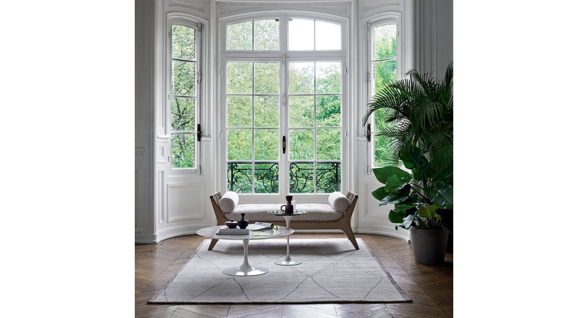 Klismos Sofa Bench KNOLL MINIM