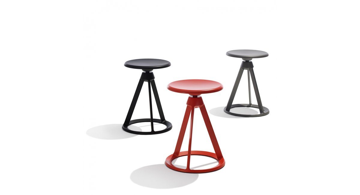 Knoll-Piton-Edward Barber and Jay Osgerby2015-MINIMShowroom