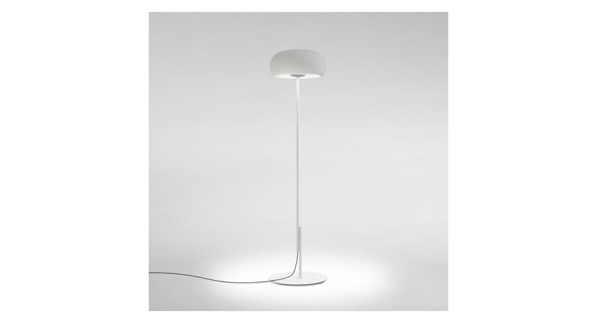 Lámpara de pie Vetra Marset en Minim