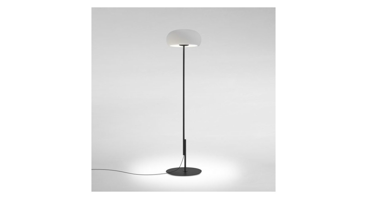 Lámpara de pie Vetra Marset en Minim