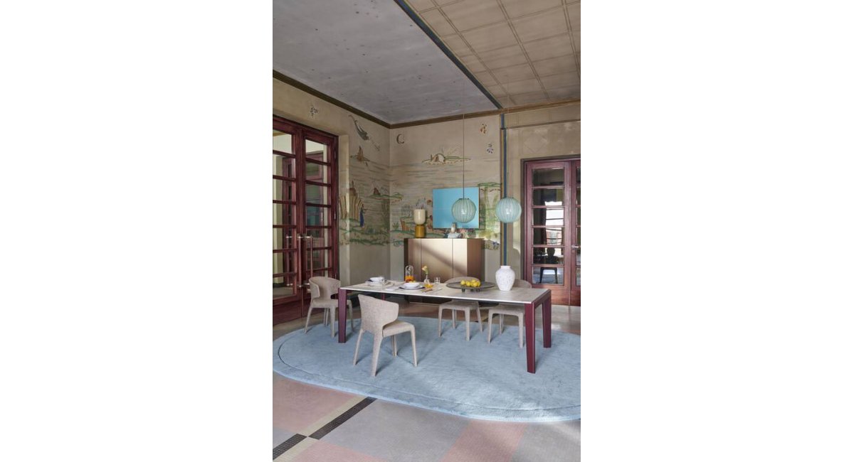 LONG PLANE_Cassina_Minim Barcelona Madrid