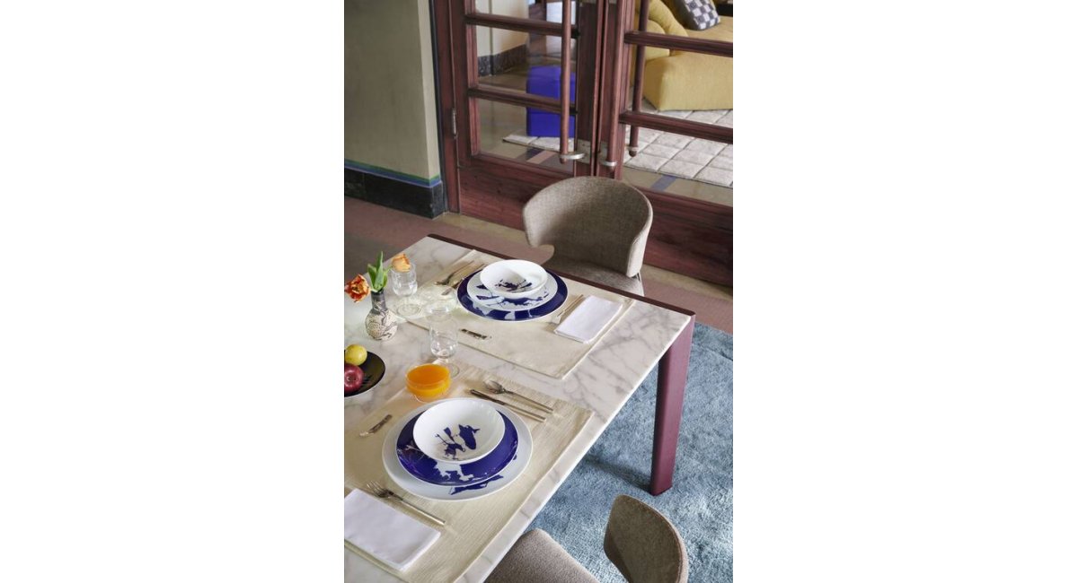 LONG PLANE_Cassina_Minim Barcelona Madrid