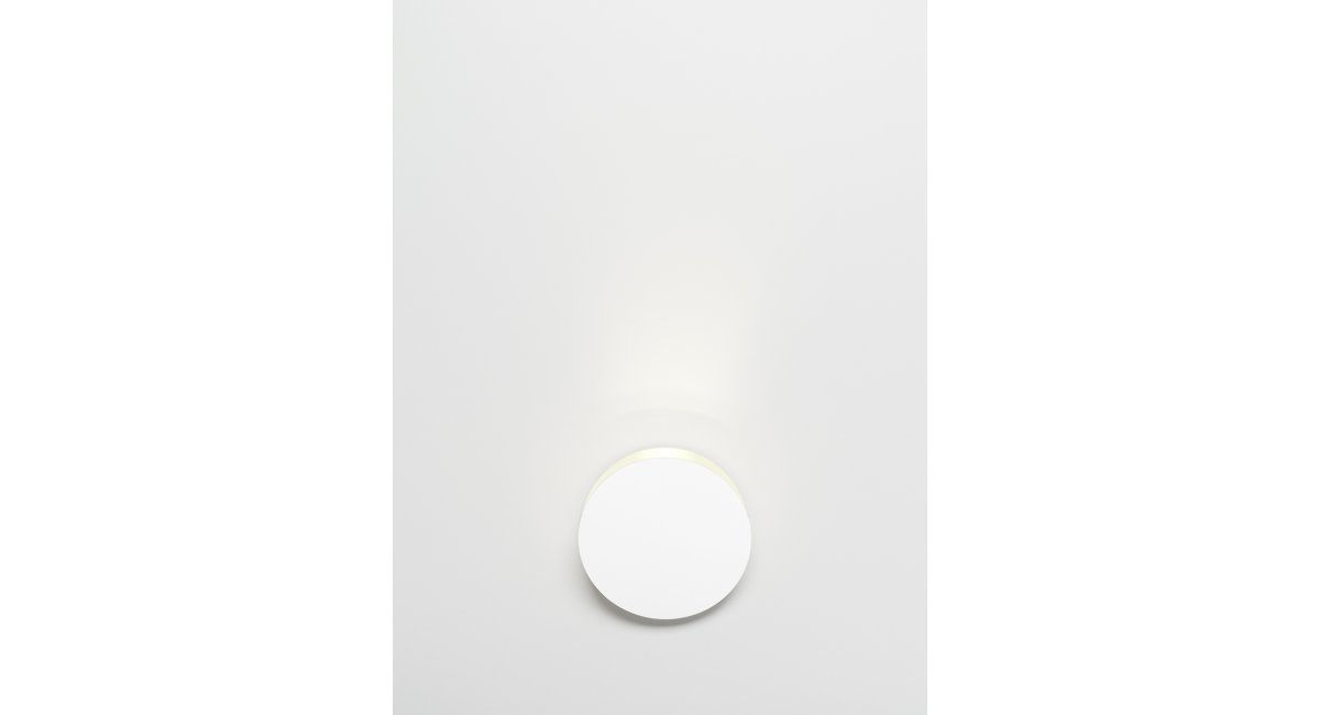 e15, North wall light