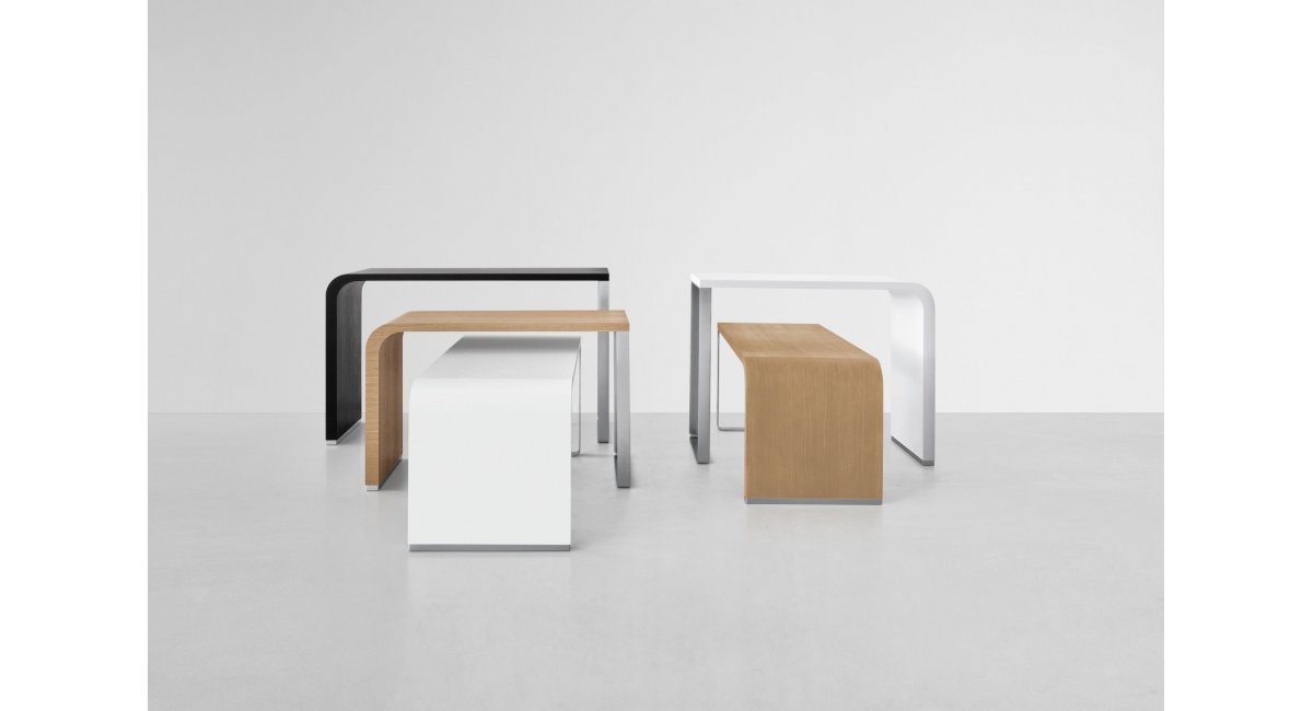 La Palma_mesas colores_mesas alturas__mesas modulares_mesas cocina_mesas oficina_mesas estudio_MINIM Showroom_Madrid_Barcelona_foto familia