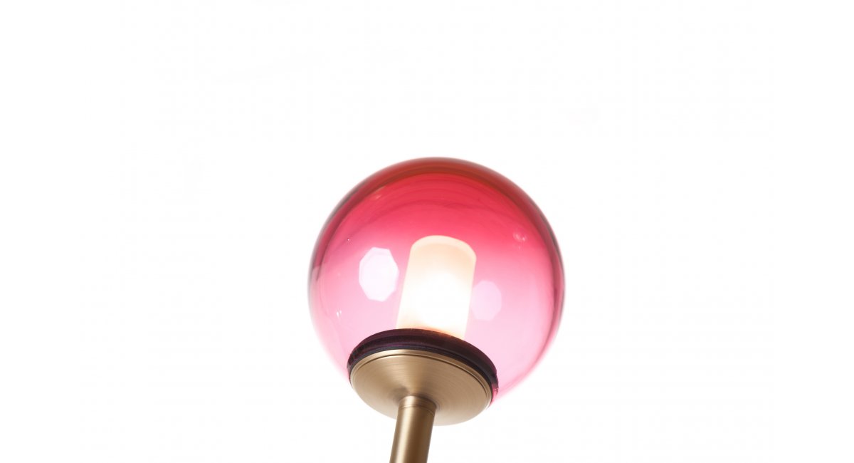 De La Espada, Lattice