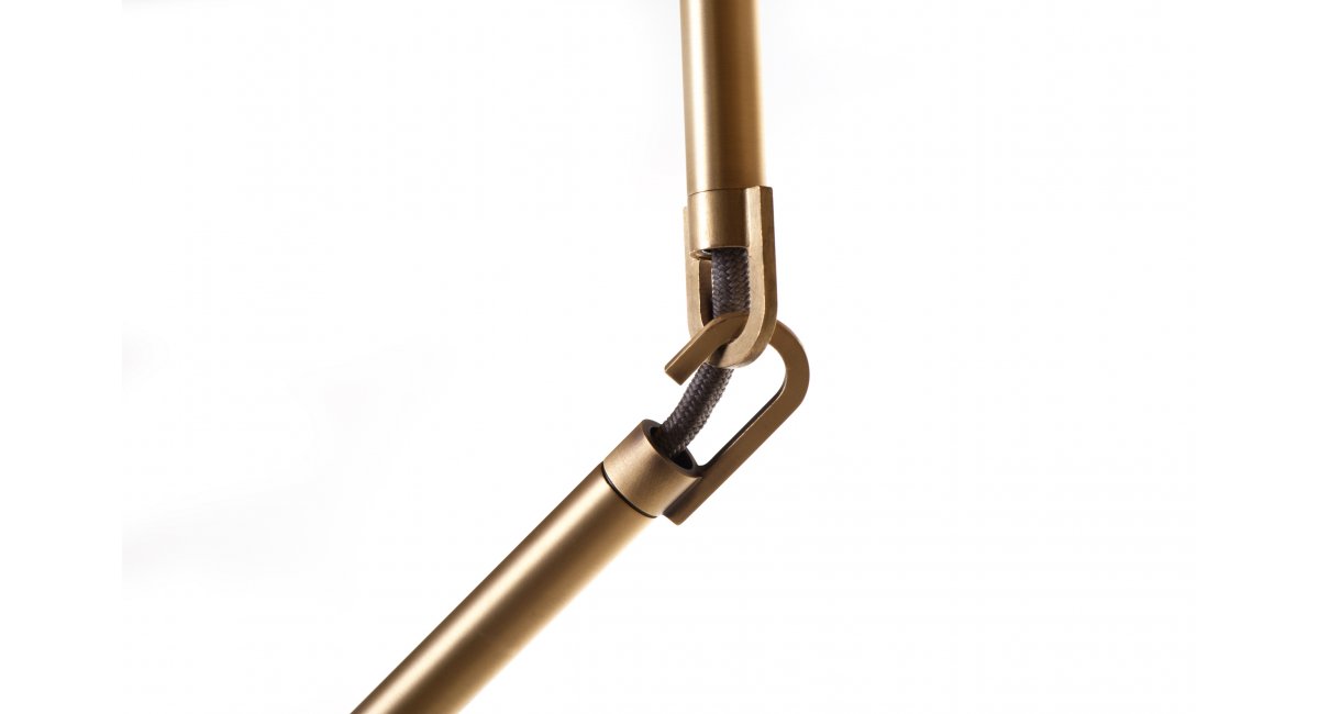 De La Espada, Lattice