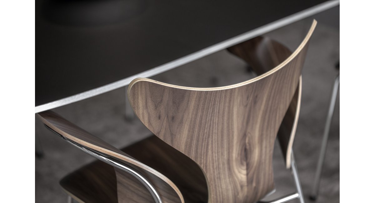 Lily - silla Fritz Hansen - 50 aniversario - Arne Jacobsen - MINIM - LIFESTYLE