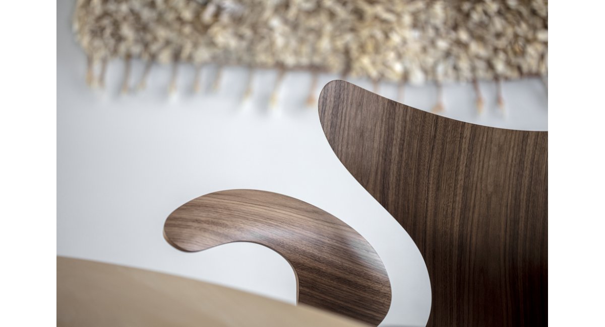 Lily - silla Fritz Hansen - 50 aniversario - Arne Jacobsen - MINIM