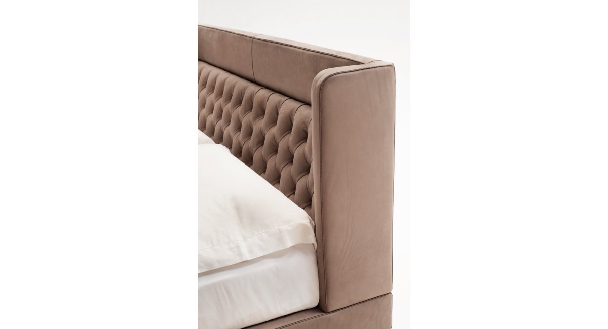 Living Divani, Lipp Bed