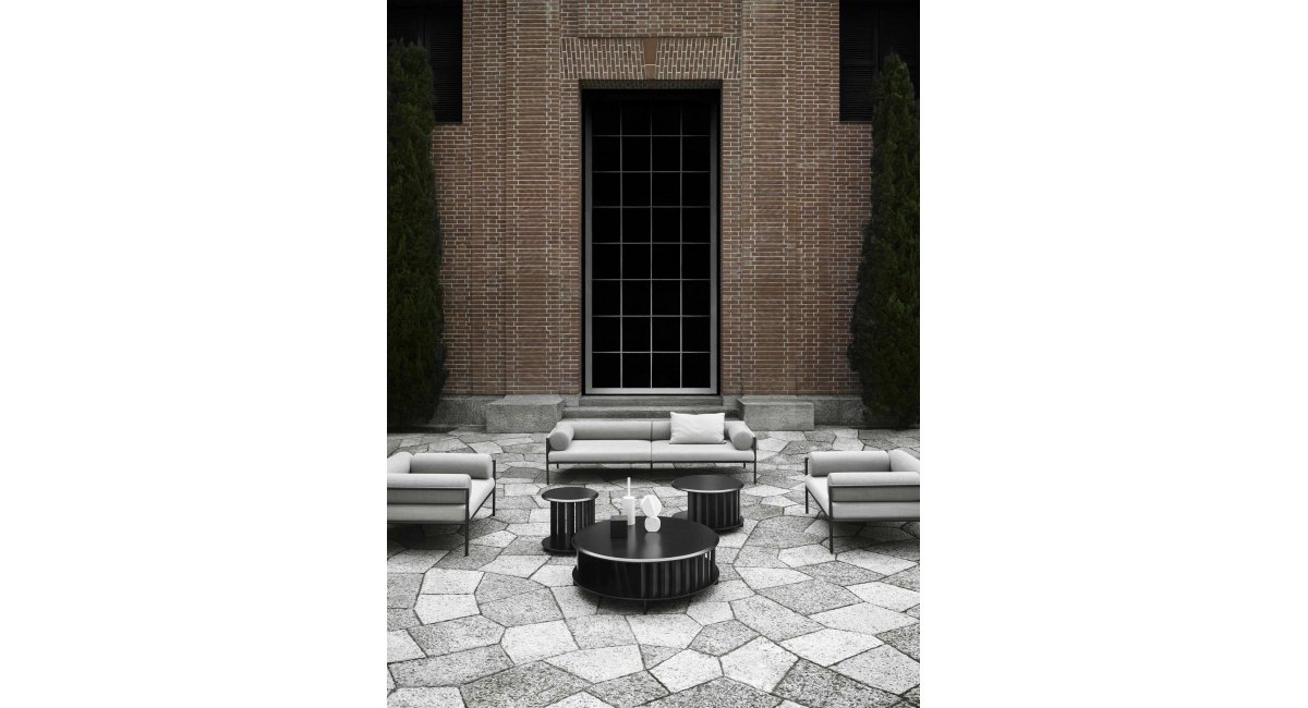 Living Divani_Agra_Sofá de exterior_MINIM_lifestyle