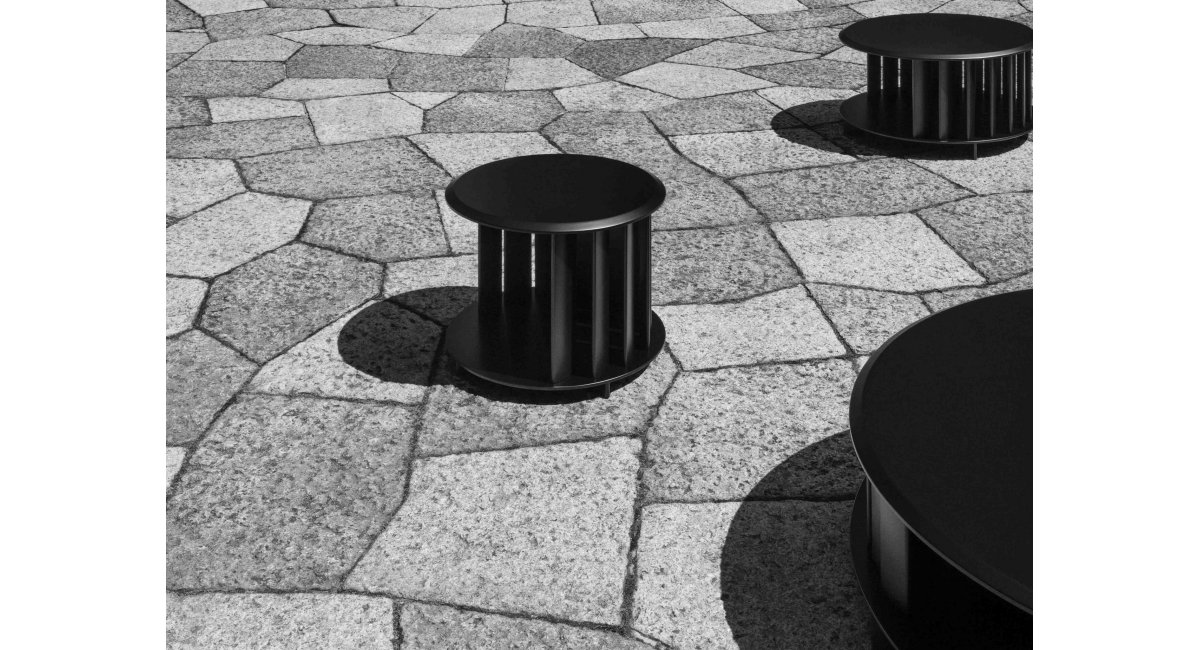 Living Divani_Islands Low Table Outdoor _ mesitas de jardín _ MINIM