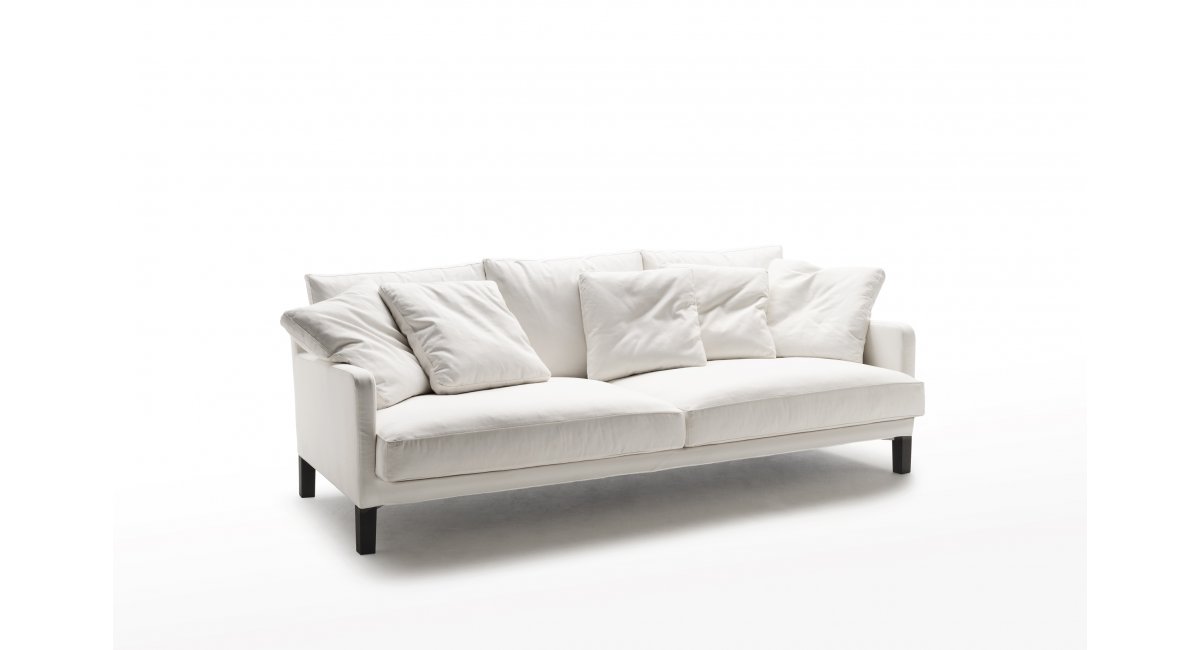 Living Divani, Dumas