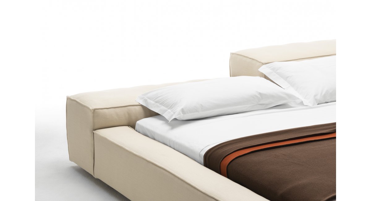 Living Divani, Extrasoft Bed