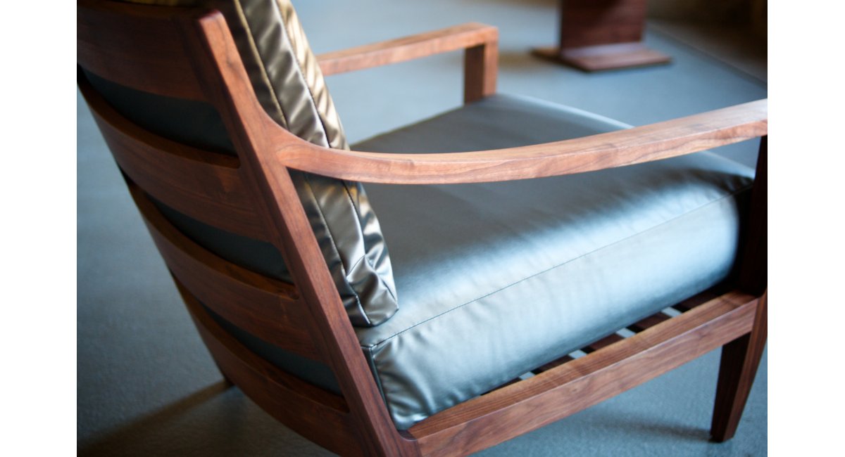 De La Espada, Low lounge Chair