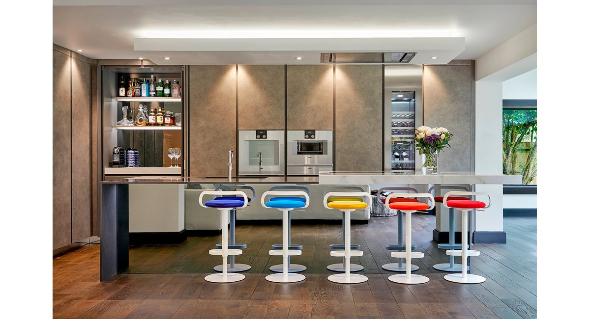 MAK - taburete alto - La Palma - MINIM - lifestyle cocina