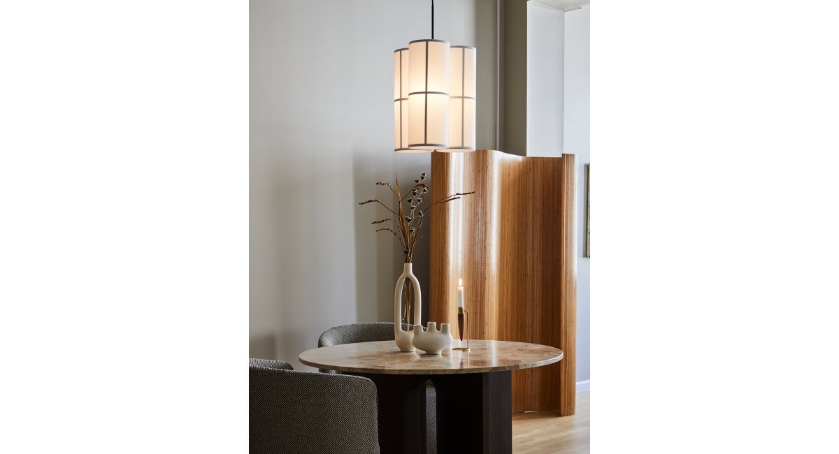 Androgyne Dining Table Menu en MINIM