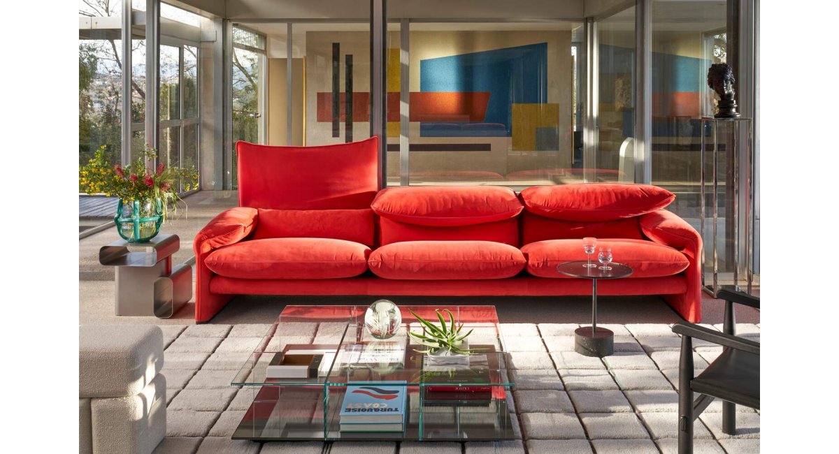 Maralunga 50-cassina-minim showroom-sofa