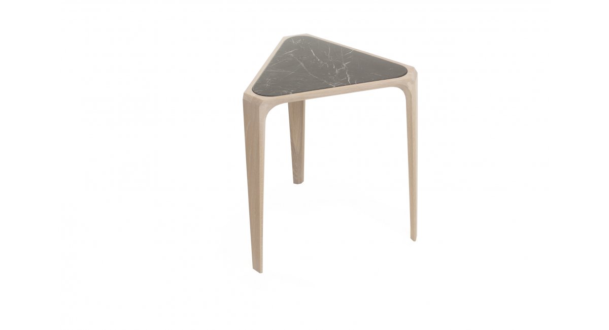 De La Espada, Mary's Side Table
