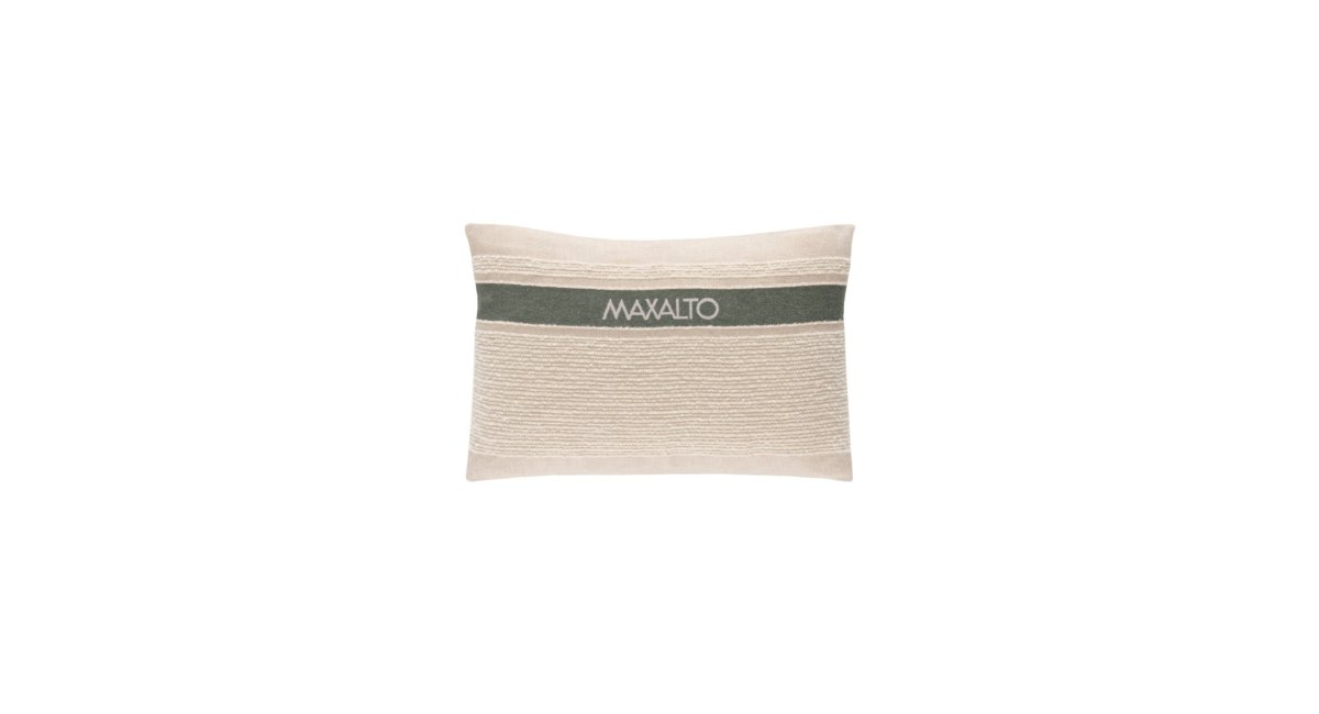 Maxalto_bed_runner_Zestos_minim showroom_pillow