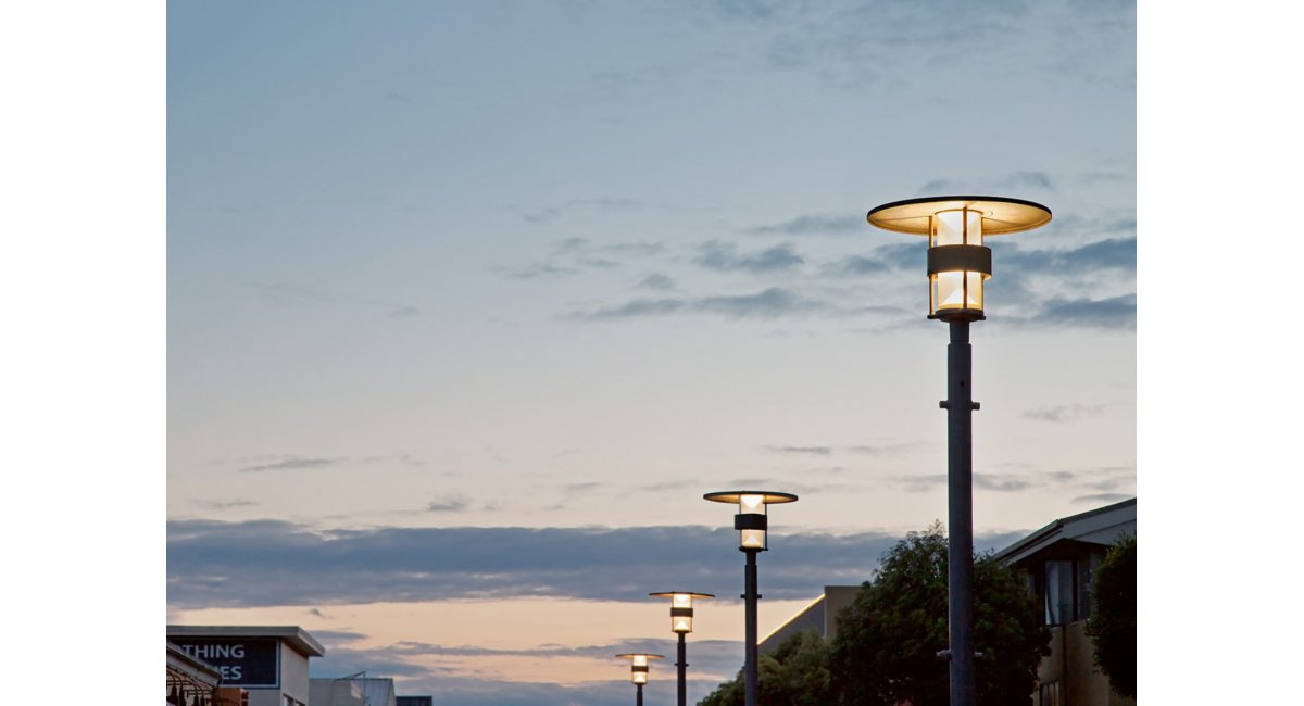 Maxi Post Albertslund - Louis Poulsen - MINIM - lifestyle calle