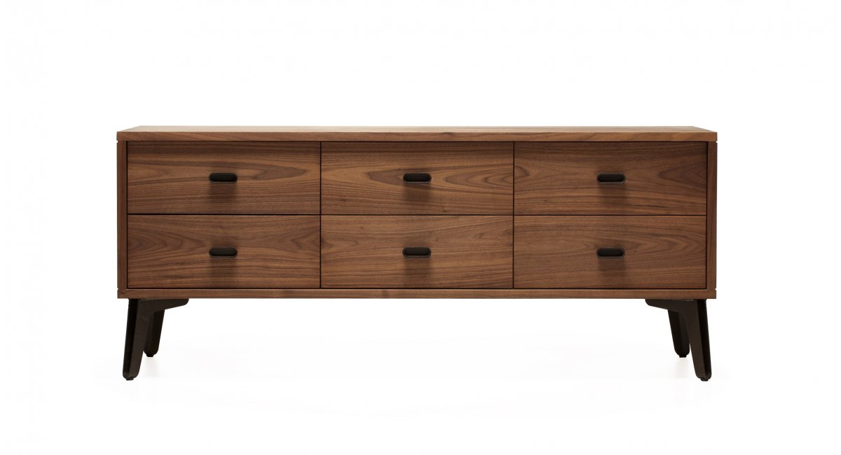 De La Espada, McQueen Chest