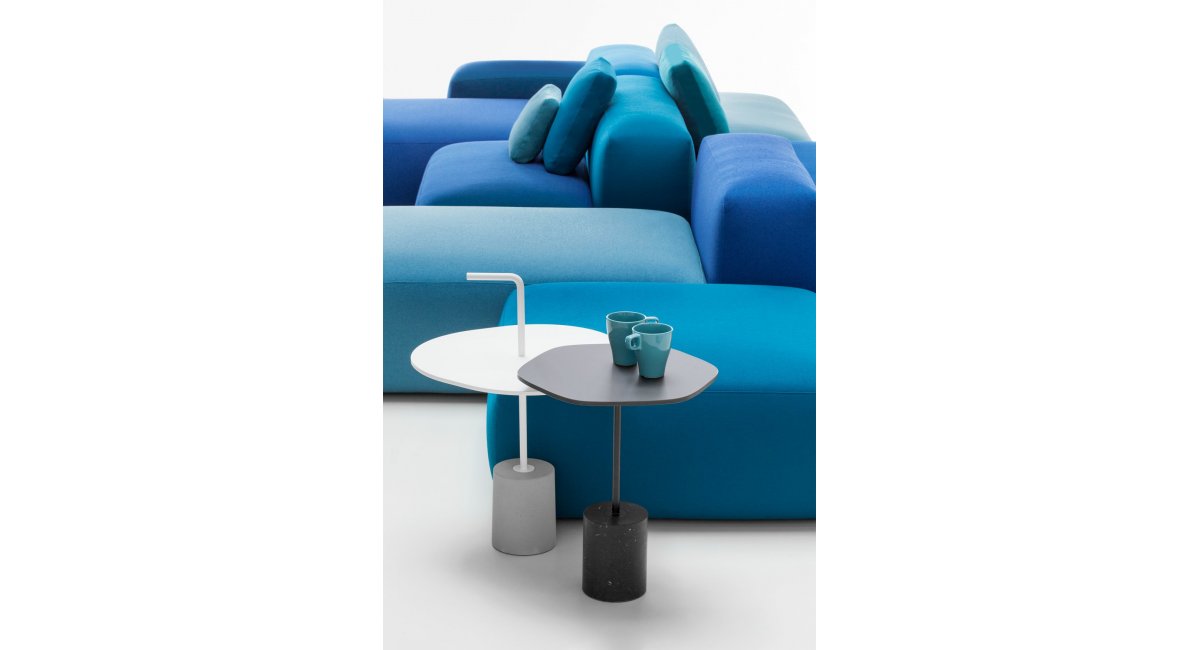 Mesa Jey_La Palma_diferentes tamaños_diferentes colores_base de mármol o cemento_mesa exteriores_mesa interiores_lifestyle_mesa terraza_mesa jardín_mesa salón