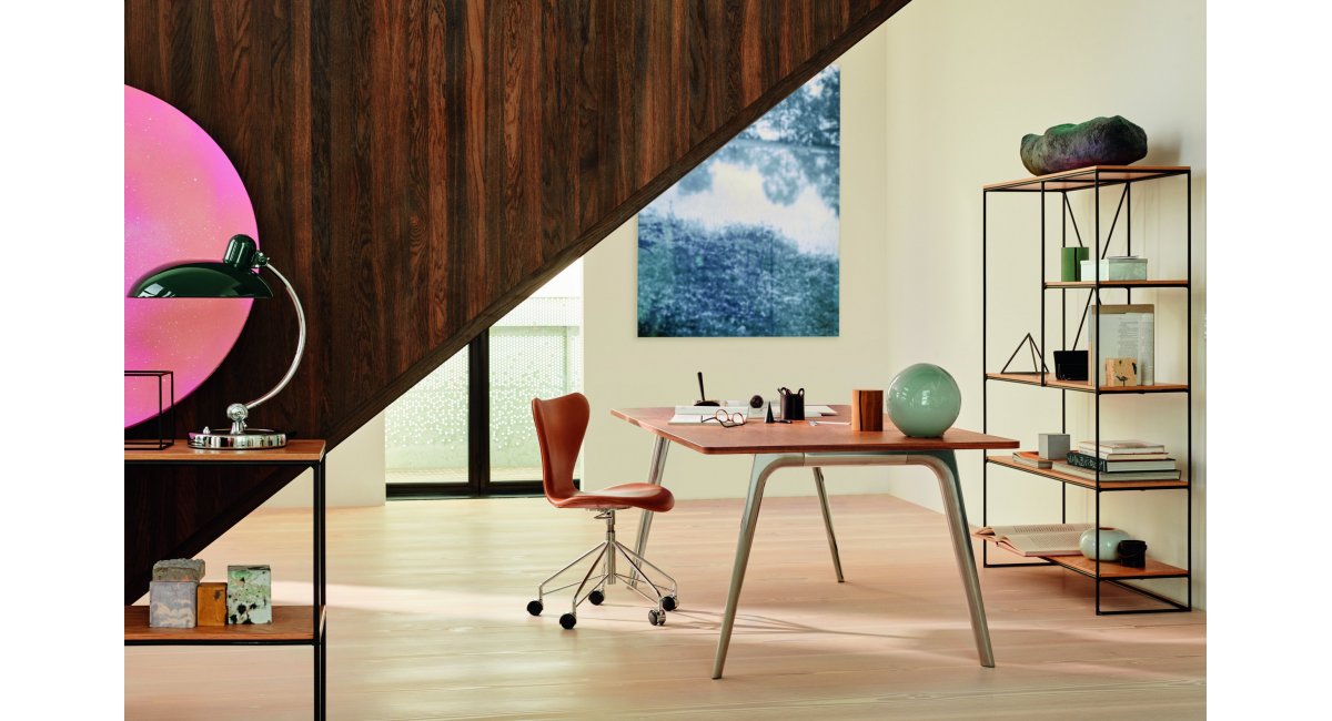 Mesa Pluralis Fritz Hansen en Minim