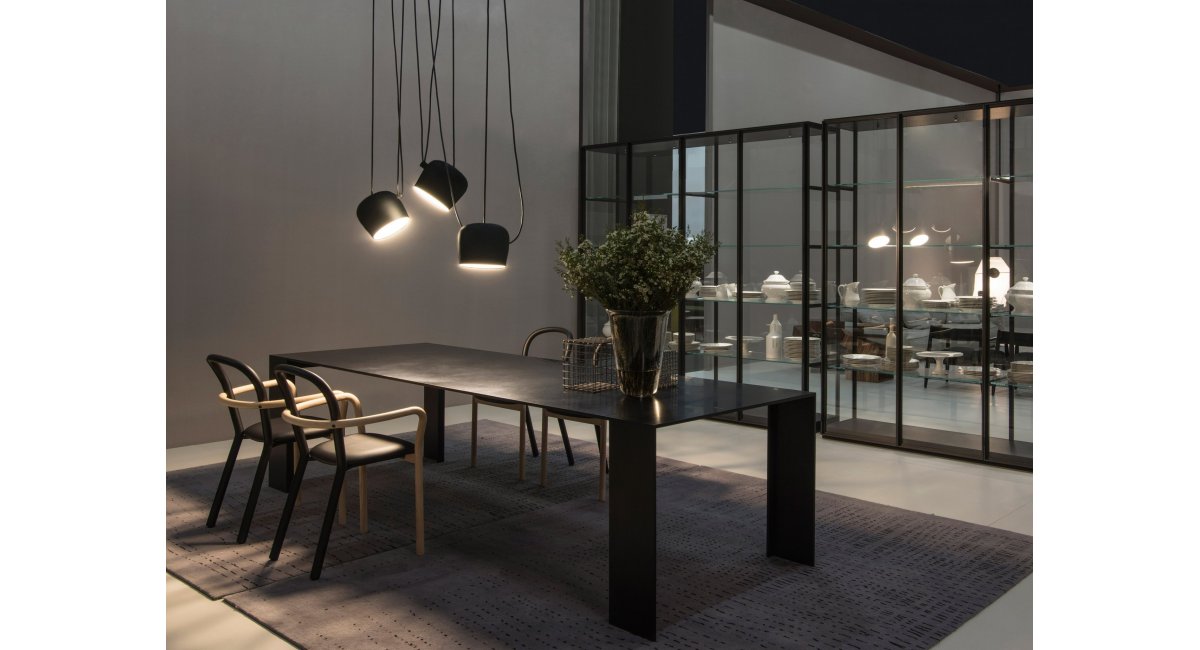 Metallico - Porro - Mesa - MINIM - lifestyle restaurante